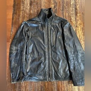 Men’s 🇮🇹Italian distressed leather moto jacket size large